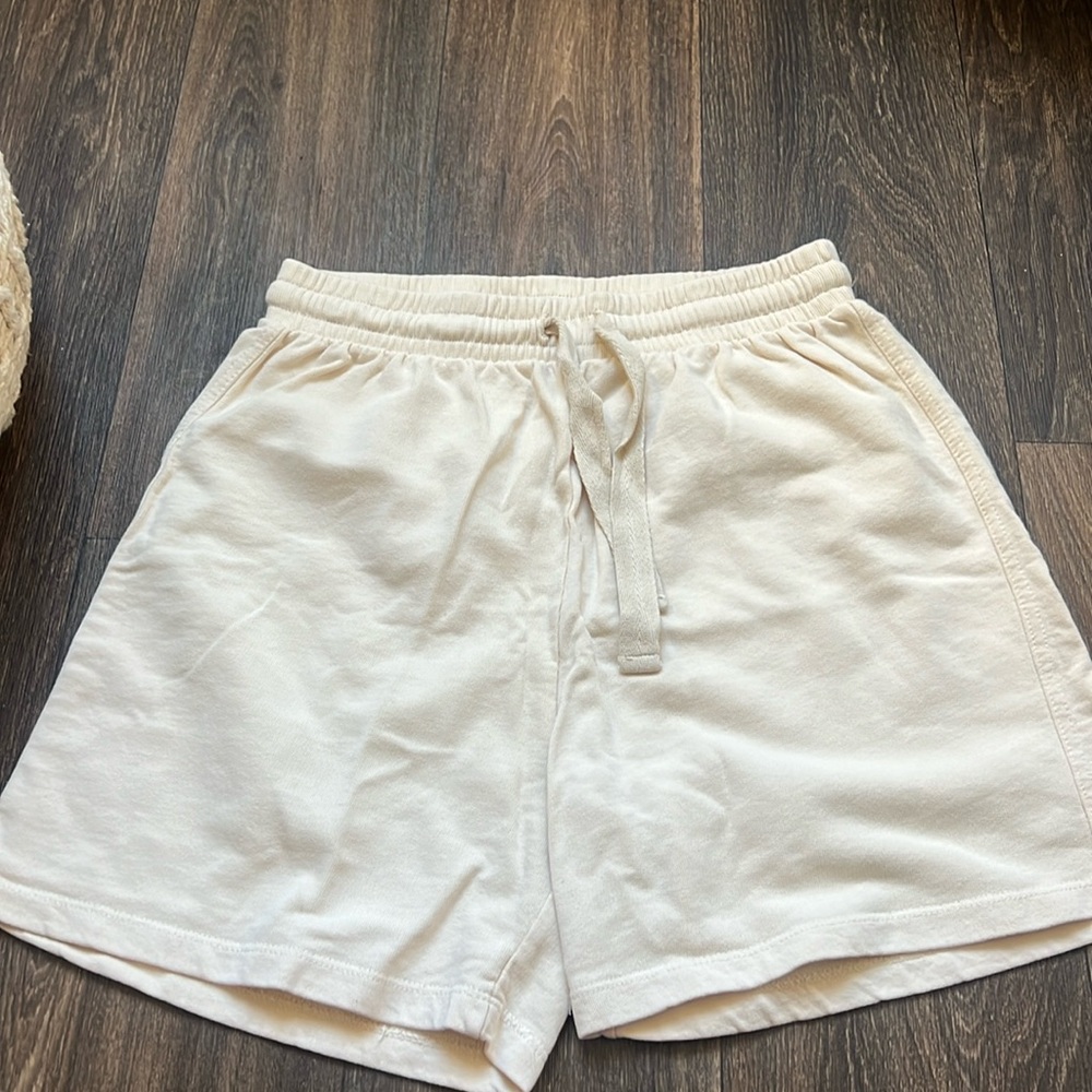 Mango Shorts